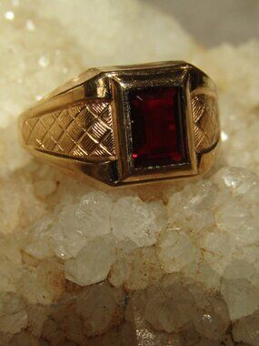 Vintage Karatclad 18kt HGE Ring